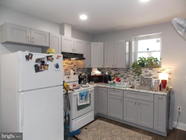 2416 N ORKNEY ST, Philadelphia, PA 19133