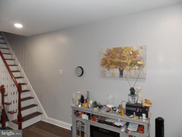 2416 N ORKNEY ST, Philadelphia, PA 19133