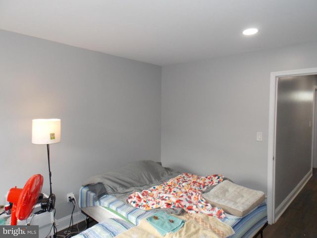 2416 N ORKNEY ST, Philadelphia, PA 19133