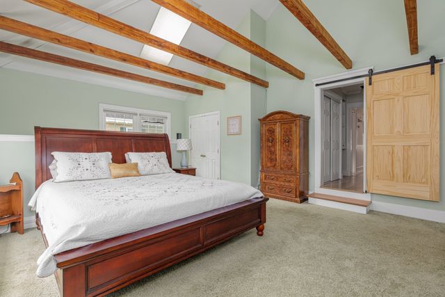 34 Fernwood Ave, Haverhill, MA 01835