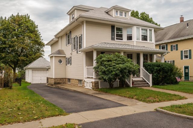 34 Fernwood Ave, Haverhill, MA 01835