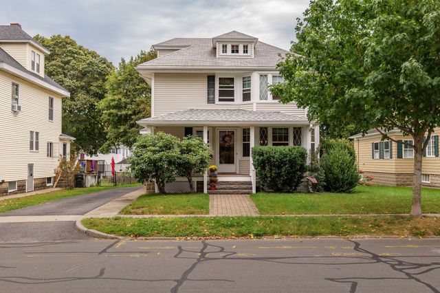34 Fernwood Ave, Haverhill, MA 01835