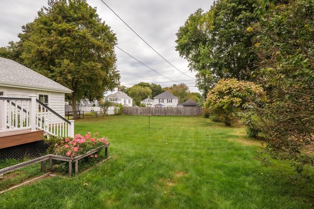 34 Fernwood Ave, Haverhill, MA 01835