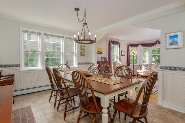 34 Fernwood Ave, Haverhill, MA 01835