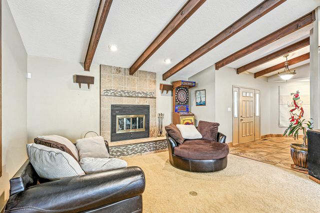 9801 Greenbrier Road NE, Albuquerque, NM 87111