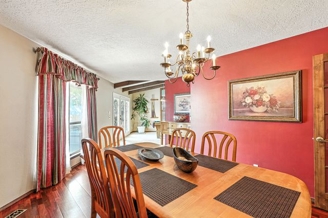 9801 Greenbrier Road NE, Albuquerque, NM 87111