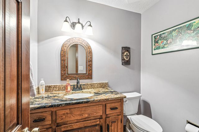 9801 Greenbrier Road NE, Albuquerque, NM 87111