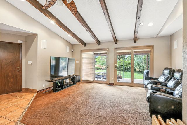 9801 Greenbrier Road NE, Albuquerque, NM 87111