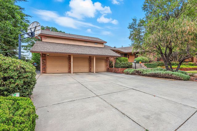 9801 Greenbrier Road NE, Albuquerque, NM 87111