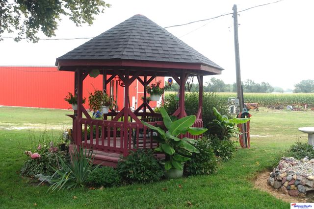 1761 HWY 275 Highway, Hooper, NE 68031