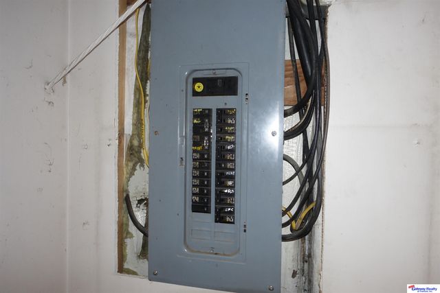 1761 HWY 275 Highway, Hooper, NE 68031