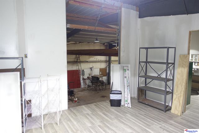 1761 HWY 275 Highway, Hooper, NE 68031