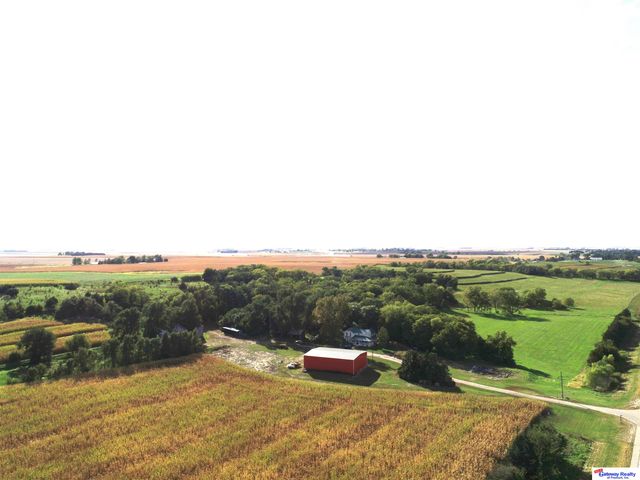 1761 HWY 275 Highway, Hooper, NE 68031