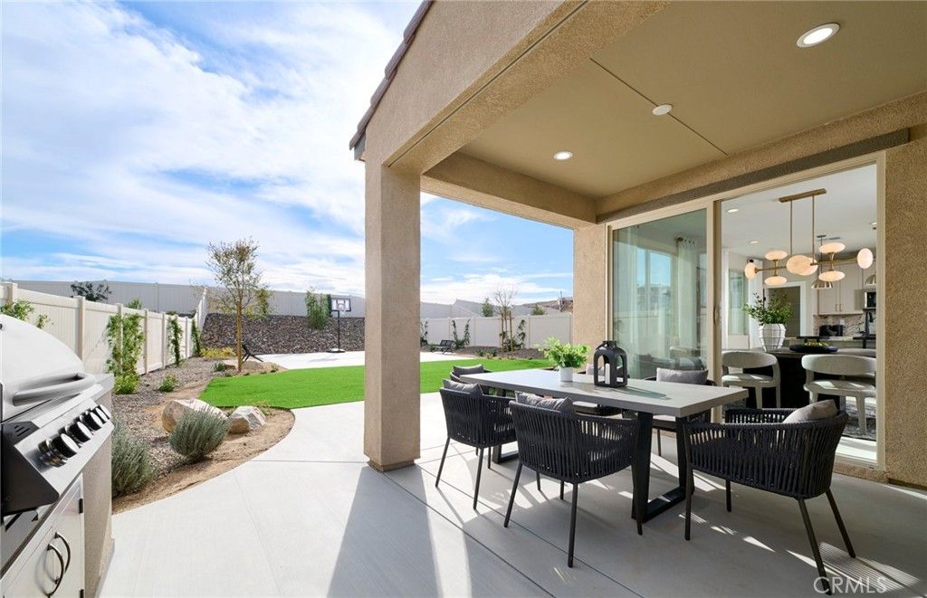 Image 2 of property listing at 4304 Ladrillo Street, Lake Elsinore, CA 92530
