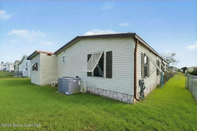 924 Dogwood Drive, Barefoot Bay, FL 32976