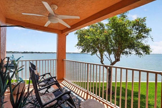 7400 SUNSHINE SKYWAY LANE S 126, St Petersburg, FL 33711