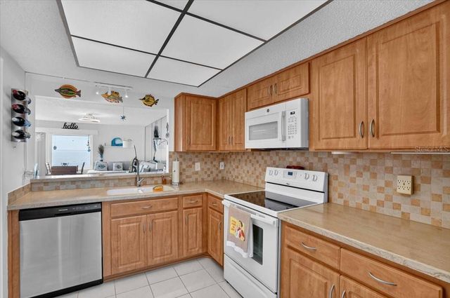 7400 SUNSHINE SKYWAY LANE S 126, St Petersburg, FL 33711