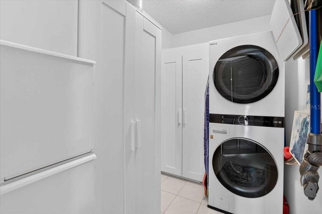 7400 SUNSHINE SKYWAY LANE S 126, St Petersburg, FL 33711