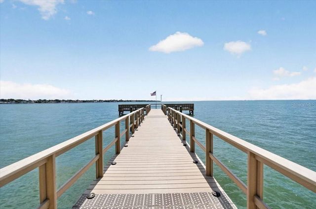 7400 SUNSHINE SKYWAY LANE S 126, St Petersburg, FL 33711