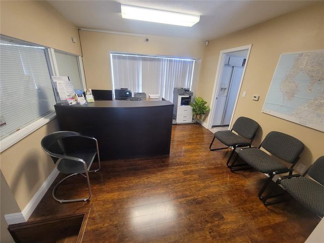 713 LITHIA PINECREST ROAD, Brandon, FL 33511