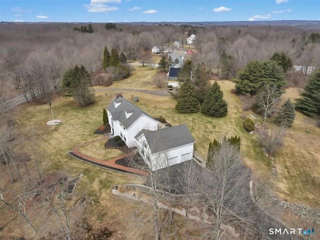 21 Hidden Pond Drive, Watertown, CT 06795