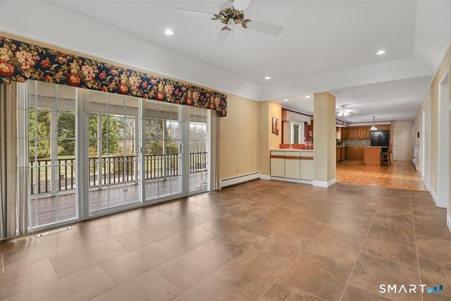 21 Hidden Pond Drive, Watertown, CT 06795