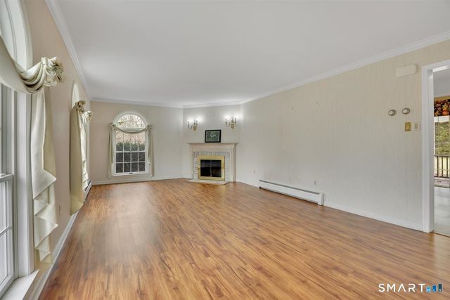 21 Hidden Pond Drive, Watertown, CT 06795