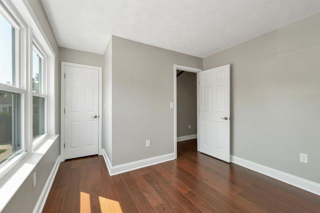 48 Cadogan Way, Nashua, NH 03062