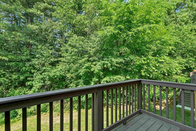 48 Cadogan Way, Nashua, NH 03062
