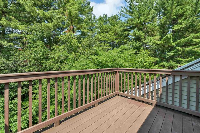 48 Cadogan Way, Nashua, NH 03062