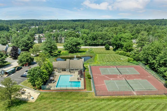 48 Cadogan Way, Nashua, NH 03062