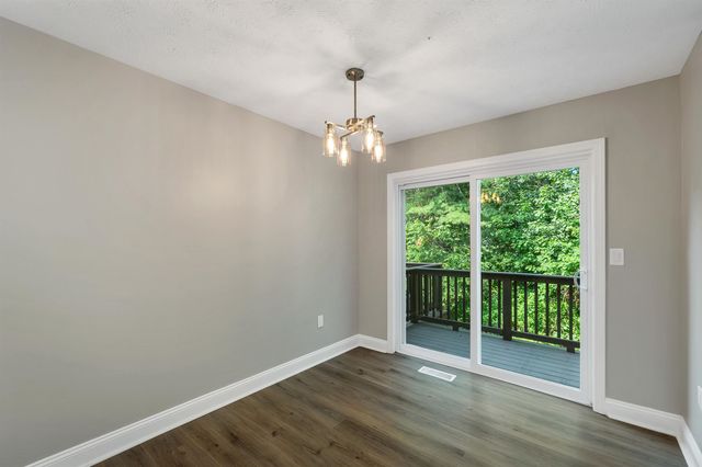 48 Cadogan Way, Nashua, NH 03062