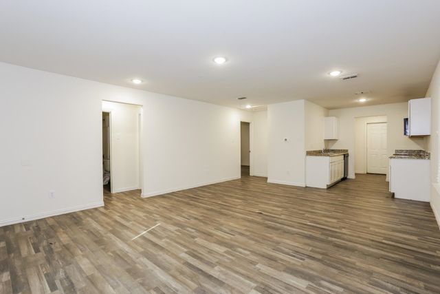 1123 Chappell, Longview, TX 75602