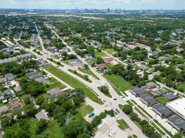 4634 Sterling Street, Houston, TX 77051