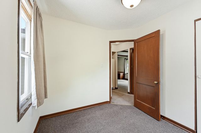 1805 Marvale Avenue SE, Rochester, MN 55904