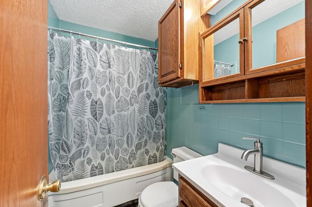 1805 Marvale Avenue SE, Rochester, MN 55904