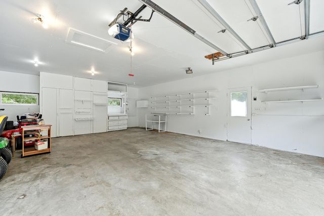 1805 Marvale Avenue SE, Rochester, MN 55904
