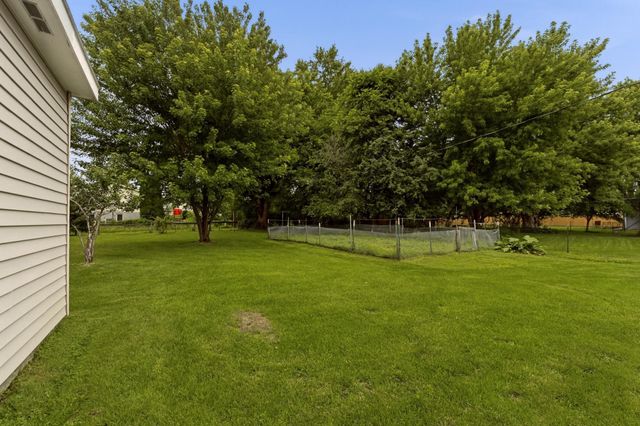 1805 Marvale Avenue SE, Rochester, MN 55904