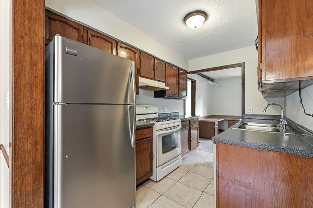 1805 Marvale Avenue SE, Rochester, MN 55904