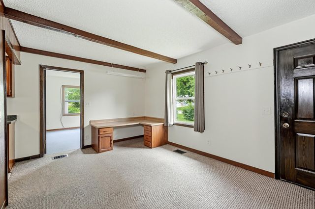 1805 Marvale Avenue SE, Rochester, MN 55904