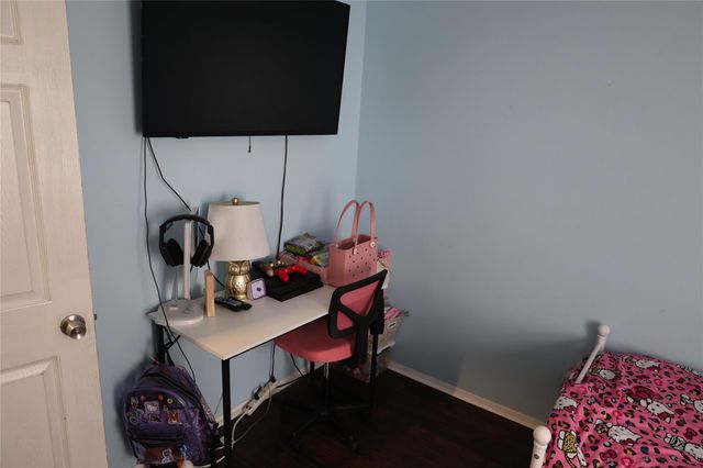 1009 Caplin Street, Houston, TX 77022