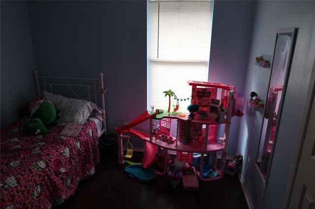 1009 Caplin Street, Houston, TX 77022