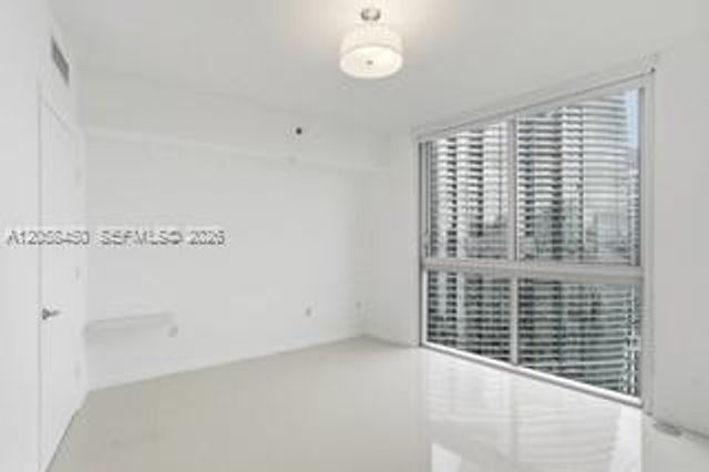 465 Brickell Avenue 3202, Miami, FL 33131