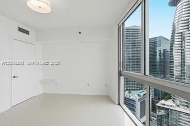 465 Brickell Avenue 3202, Miami, FL 33131