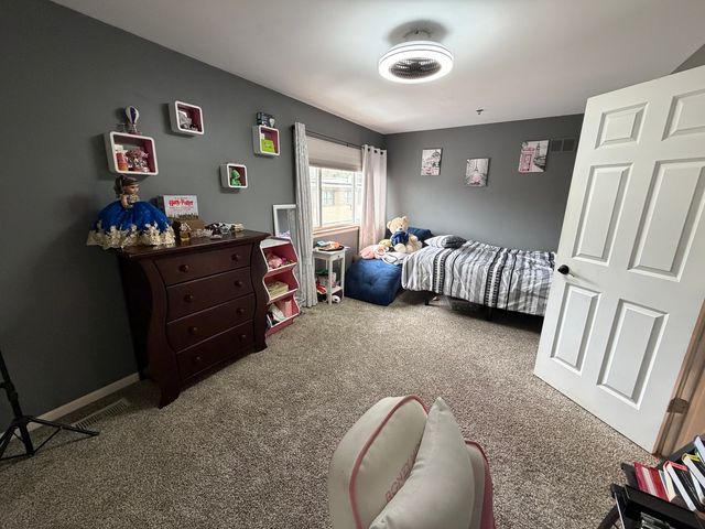 425 S Harvey Avenue E, Oak Park, IL 60302