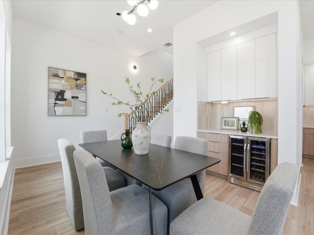 1517 Mckee Street, Houston, TX 77009