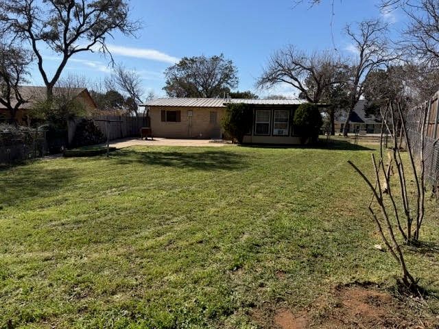 1101 Sierra Vista, Granbury, TX 76048