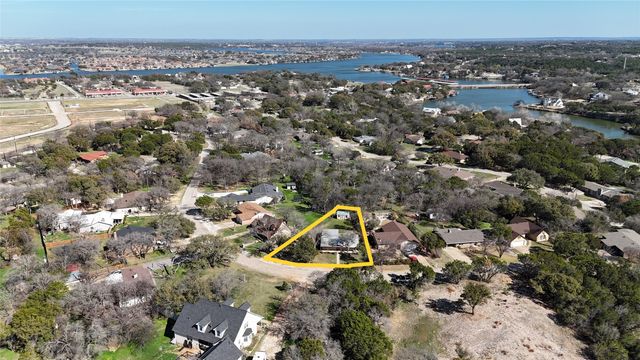 1101 Sierra Vista, Granbury, TX 76048