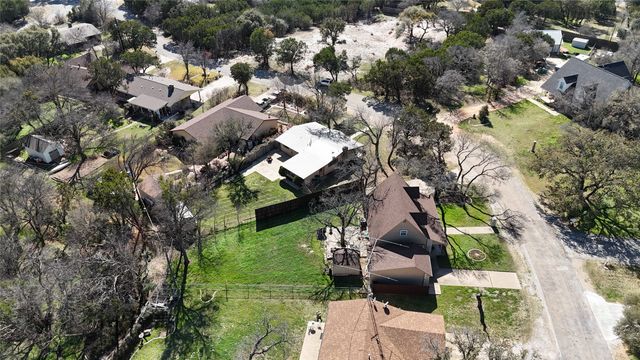 1101 Sierra Vista, Granbury, TX 76048