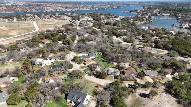 1101 Sierra Vista, Granbury, TX 76048